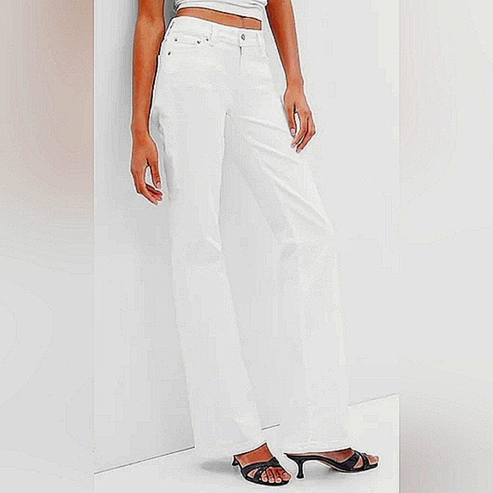 GAP Curvy white jeans